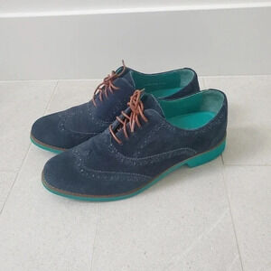 Cole Haan Women's  Oxford suede blue